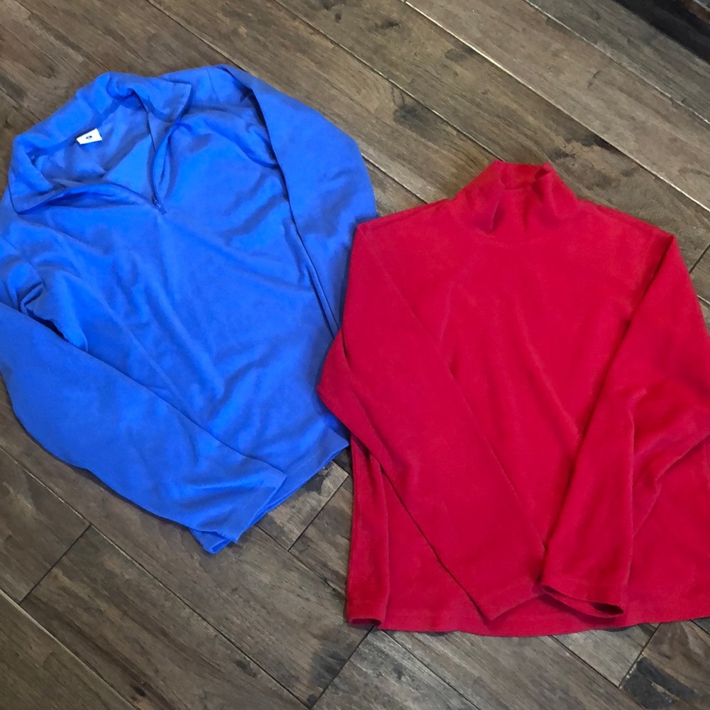 Women’s Columbia sweat shirts